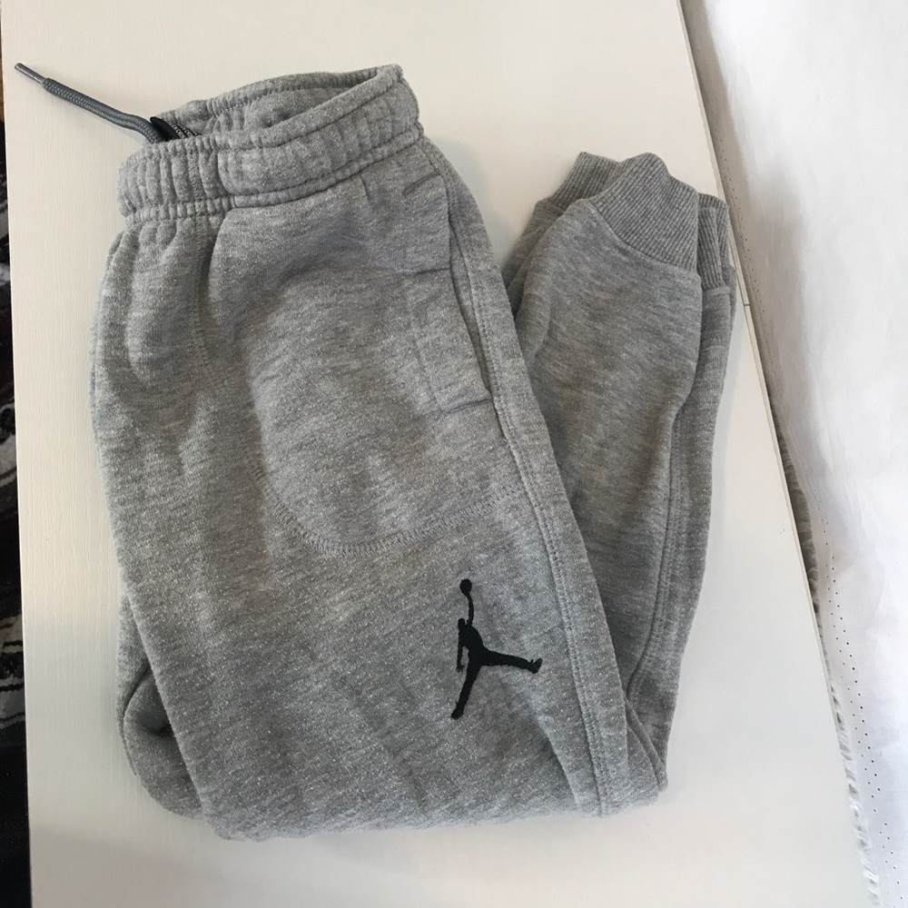 🚫SOLD🚫 Air Jordan Sweats Boys Size 5-6 years